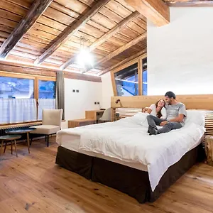 Curt Di Clement Eco Mobility 4* Tirano